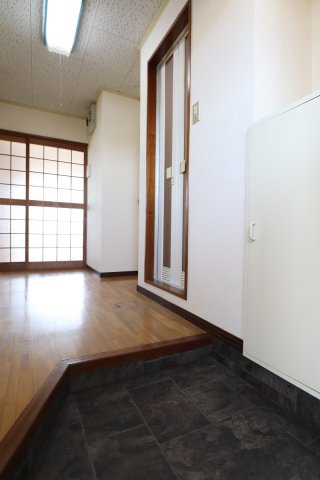 マナーハウスの玄関