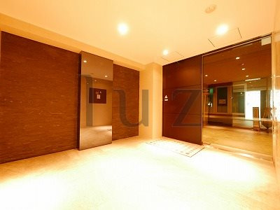 ガーラアヴェニュー川崎のエントランス