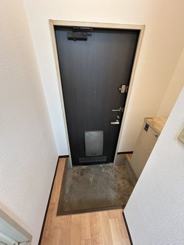 ミユキハイツの玄関