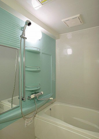 新品家具付きマンション薬院21(KaGood福岡)の浴室