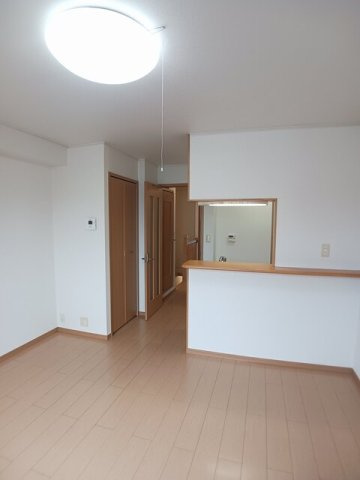 コーポ和広の居間・リビング