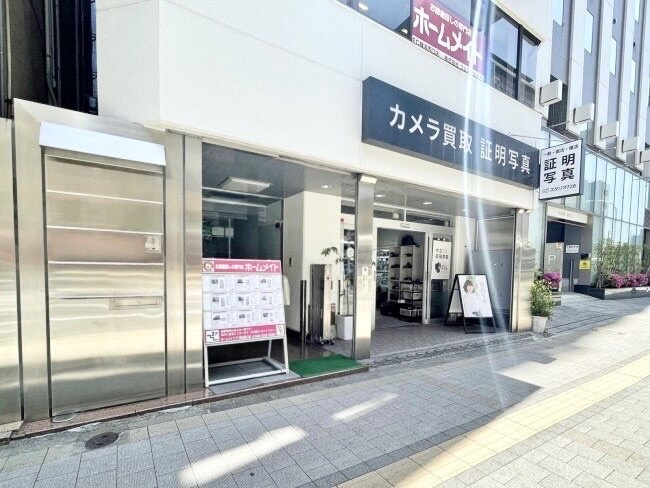 島田ビルのエントランス