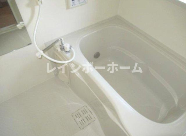 グリーンルーフの浴室