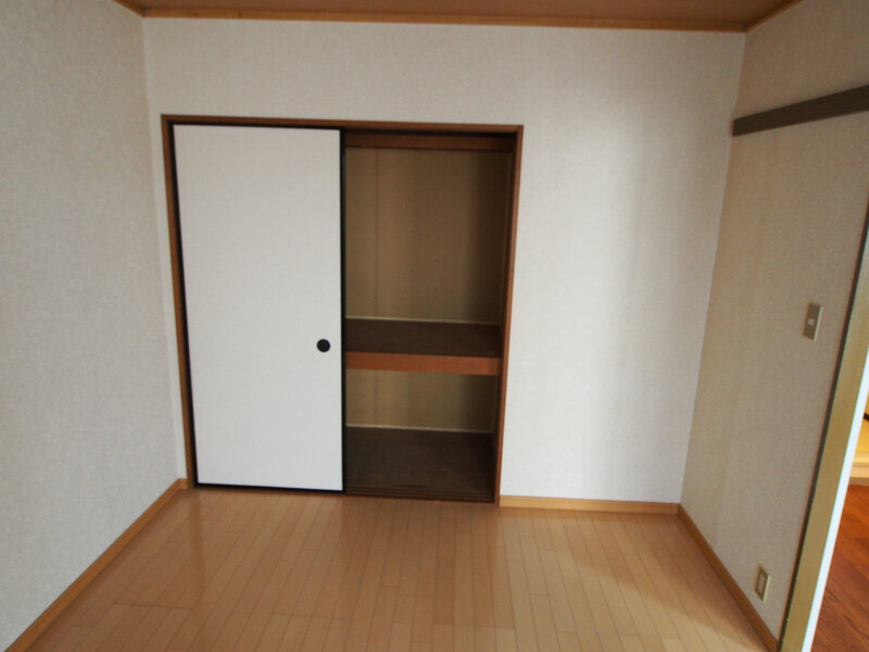メゾンドール行徳の収納