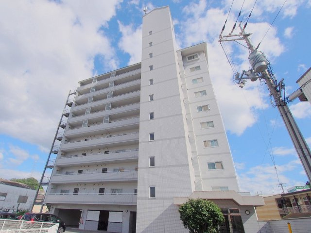 プリメゾン相田の外観