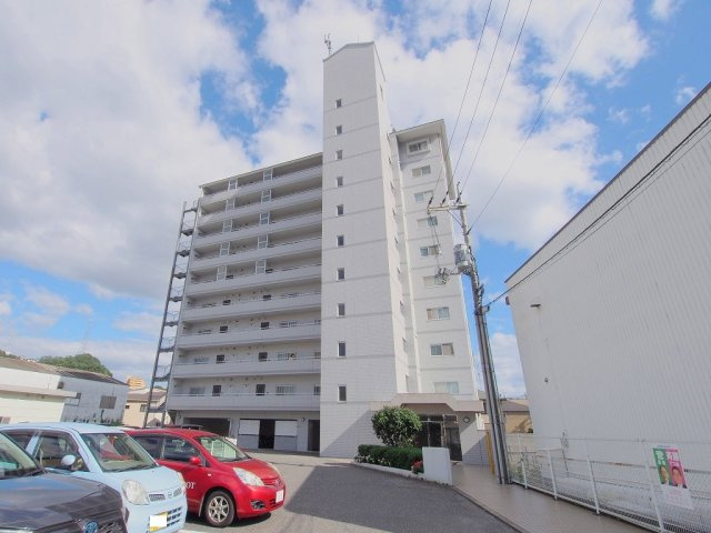 プリメゾン相田の外観