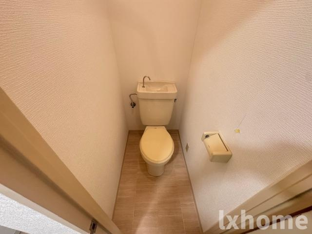 エクセレントさわらぎのトイレ|ゆったりとした空間のトイレです