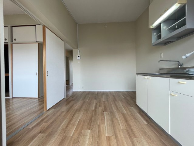 いかはなハイツA棟の内装