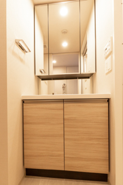 イプセ高輪台の洗面所|※写真は同タイプ住戸です。