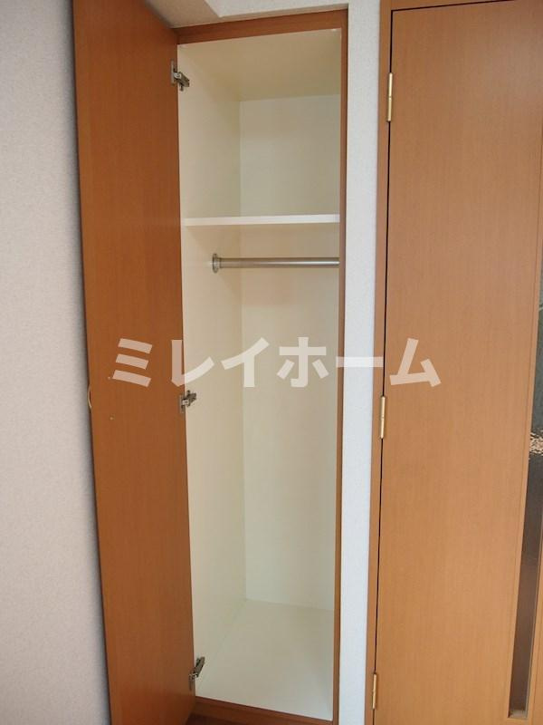 ルーブル大森伍番館の収納
