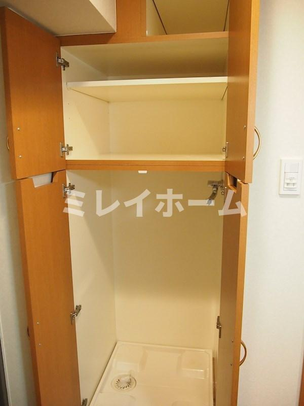 ルーブル大森伍番館の収納