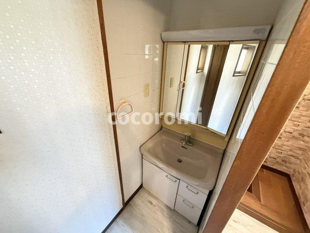 守口市菊水通貸家の洗面所