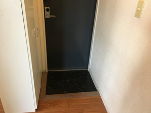ゆったりとした玄関です