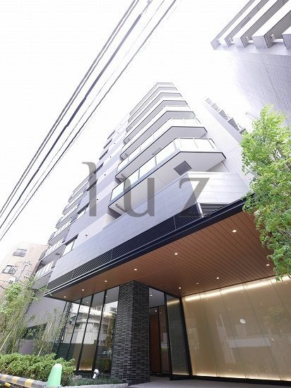ディームス横濱青木町の外観