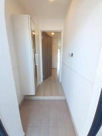 プレッソ太田Ⅲの玄関|シンプルで使いやすい玄関です