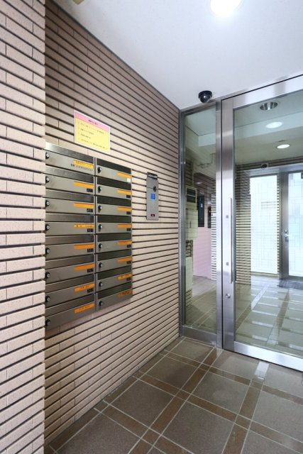 ゆとりのあるエントランスです