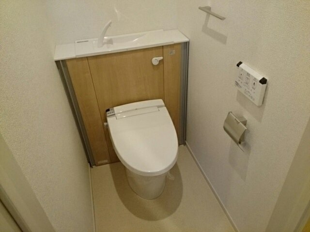 オズのトイレ