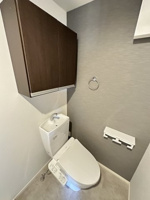 落ち着いたトイレです