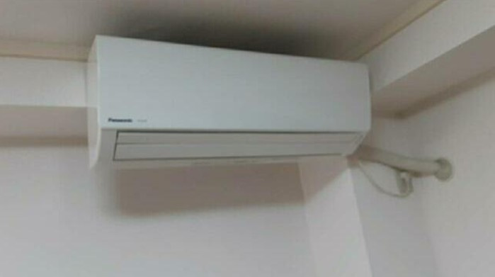 ミレーの寝室