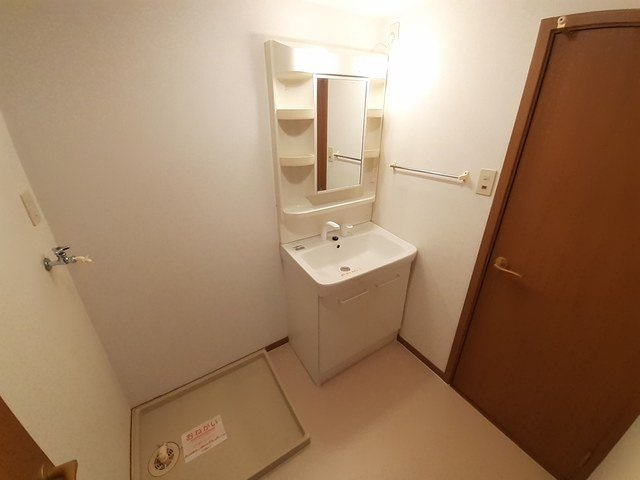サクシードの洗面所
