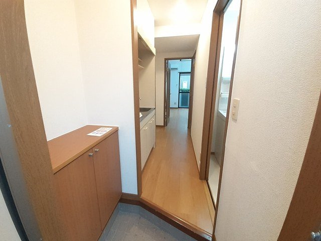 サンヒルズ壱番館の玄関