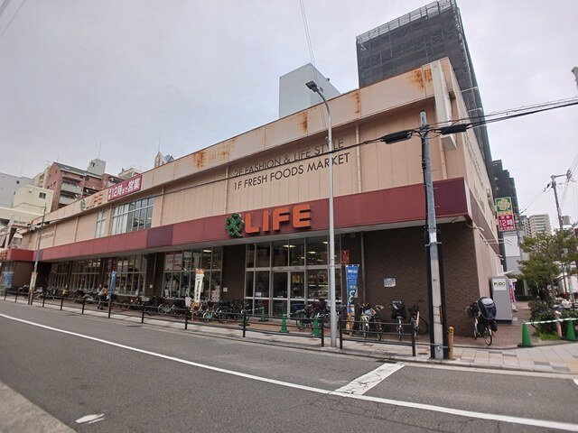 ネオ・ツリー・レジデンス難波の周辺|ライフ下寺店まで160m