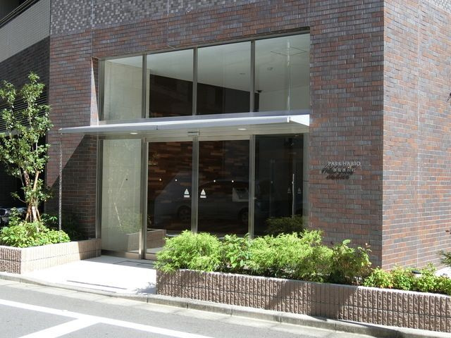 パークハビオ赤坂氷川町のエントランス