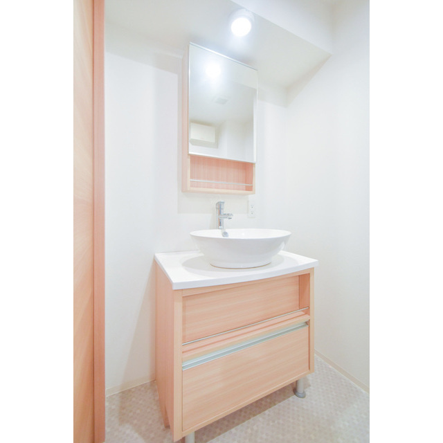 Uresidence Temmabashiの洗面所