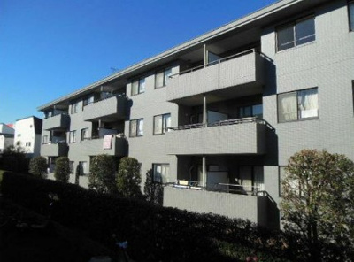 【外観】 | キャニオンヒル1992 | 鉄筋コンクリート造のがっちりとした建物。