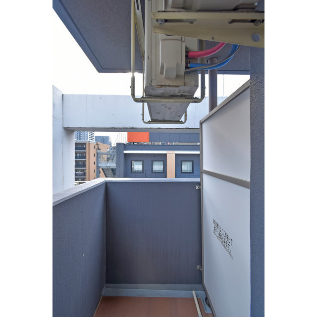 SERENiTE本町エコートのバルコニー