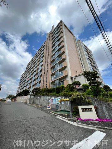 上高丸北住宅の外観
