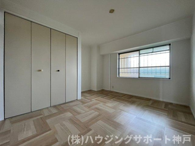 上高丸北住宅の寝室