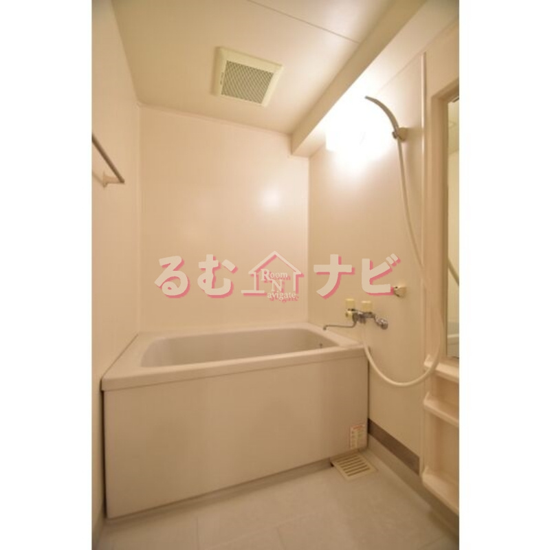 福岡市南区三宅３丁目の賃貸マンションの浴室