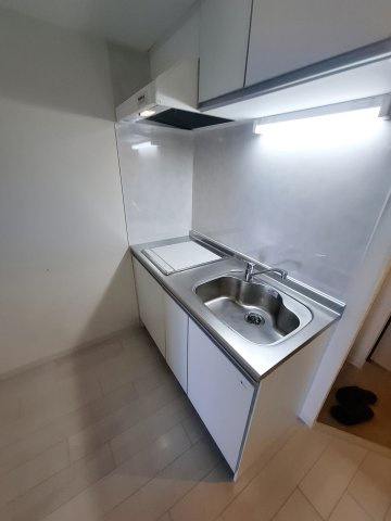 西宮市馬場町の賃貸マンションのキッチン