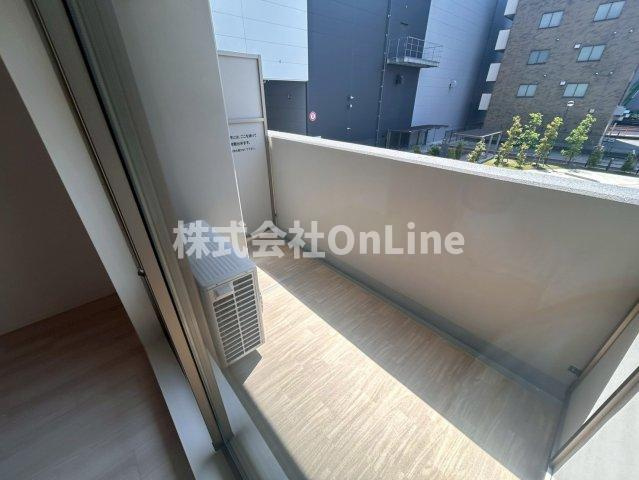 東大阪市菱江３丁目の賃貸マンションのバルコニー