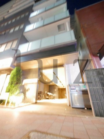 アルファスペース新横浜の外観