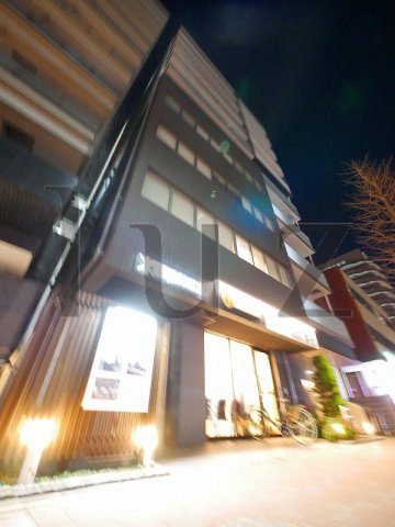 アルファスペース新横浜の外観