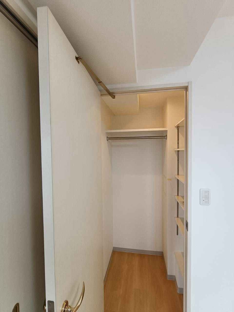 エリューディ船橋本町の収納