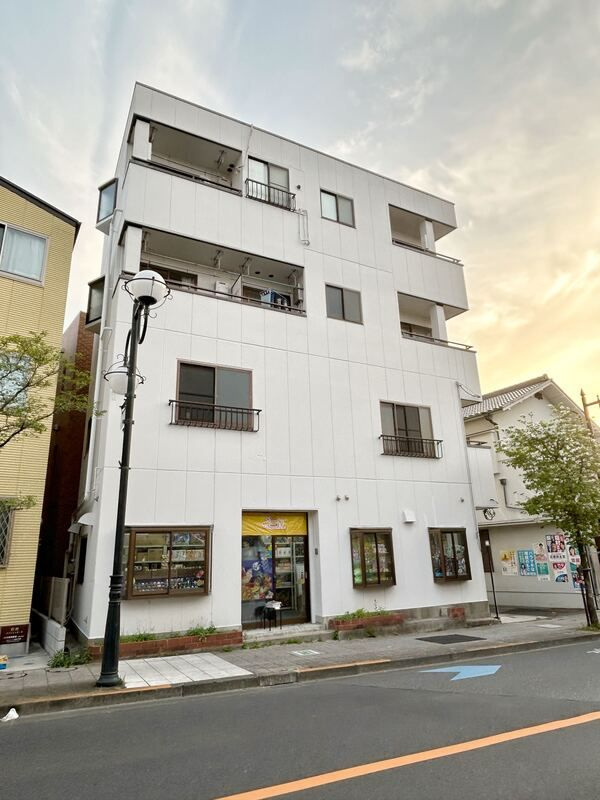 ICHINOE VINTAGEの外観