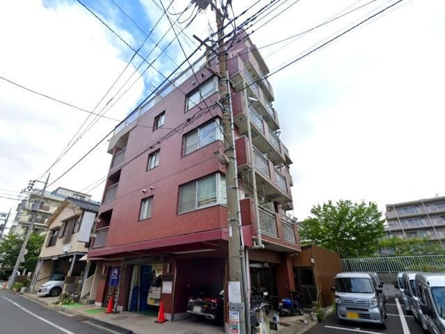 リバーハイツ小林の外観
