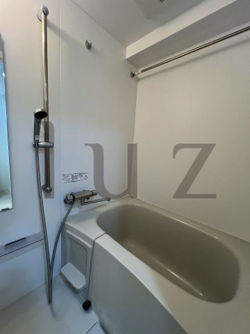 ブライズ川崎本町の浴室