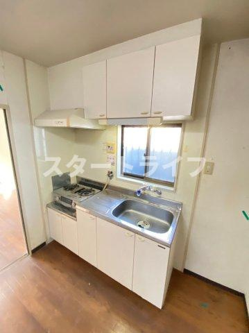 大阪市淀川区十八条３丁目の賃貸マンションのキッチン