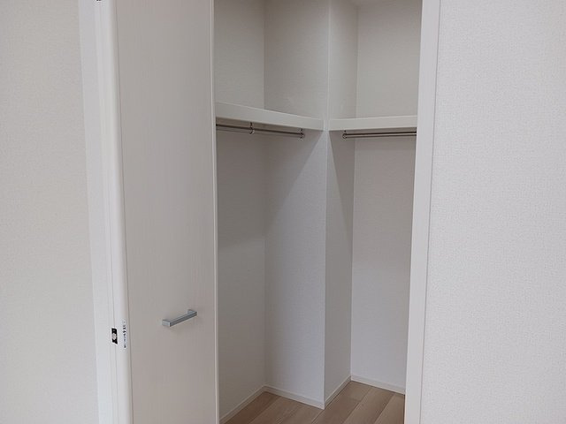 エレガンス　メゾン　Ⅱの収納