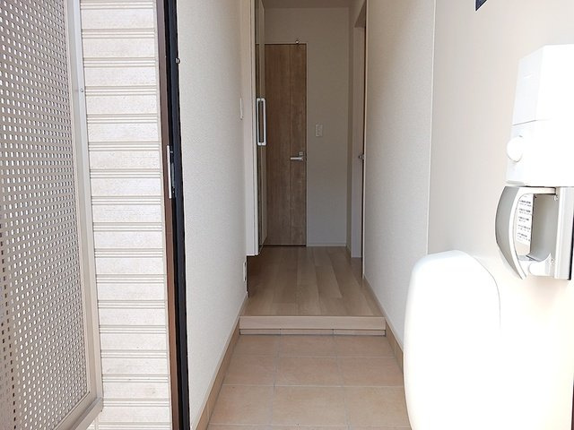 エレガンス　メゾン　Ⅱの玄関