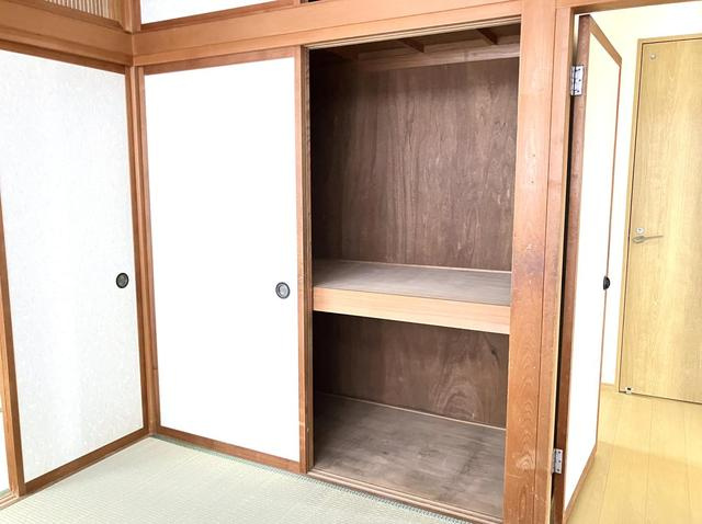 東松山市西本宿　中古売戸建の収納