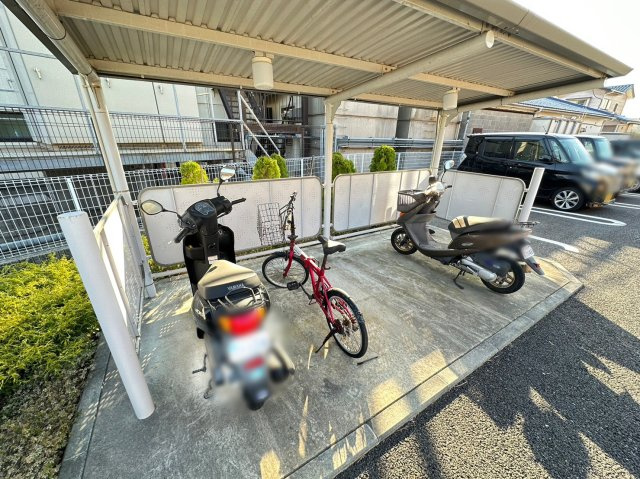サンシティのその他共用部分|駐輪スペースあり♪