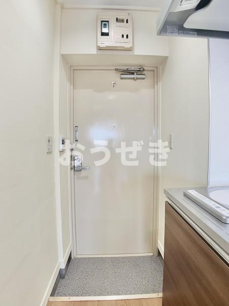 ハウスチェリー上馬の玄関