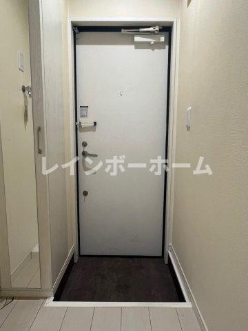 モダンラフォンテ高島平Aの玄関|※別部屋参考写真