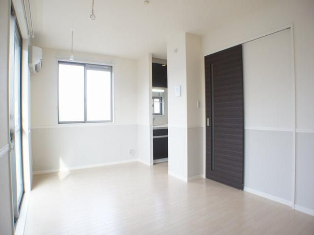 ＮＴ　Ａｒｉｅｓの居間・リビング
