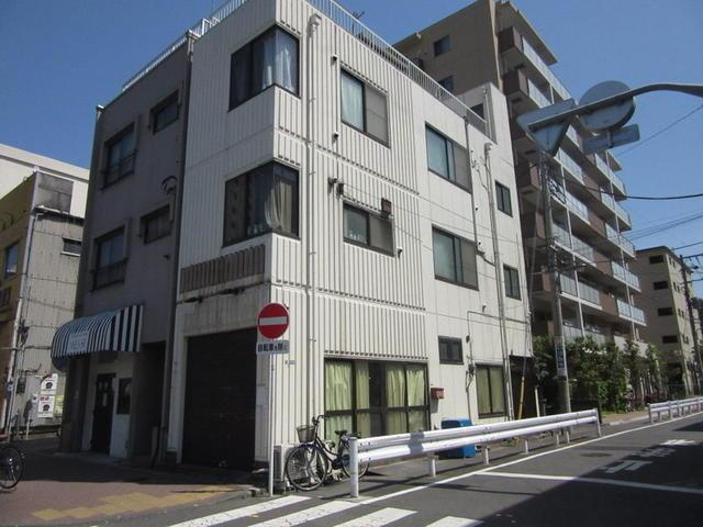 ニッシンハウスの外観